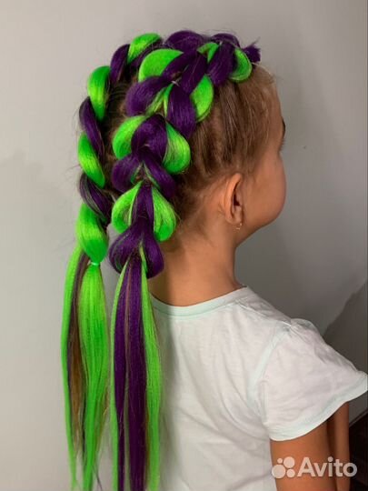 Косы с канекалоном