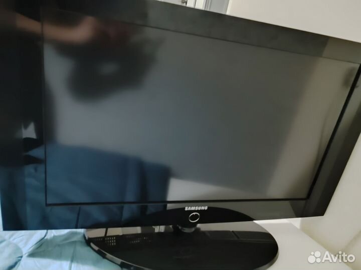 Телевизор samsung