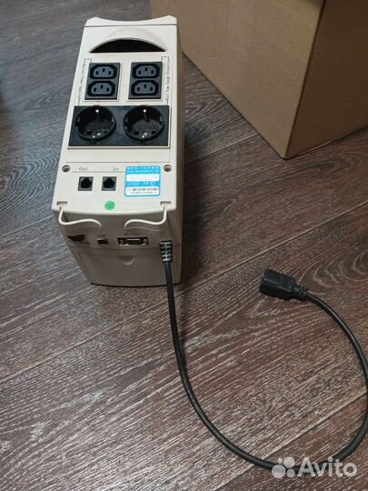 Ибп Ippon Back Combo Pro 600