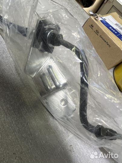 Шланг тормозной 58737-H8000 solaris 2 RIO 4