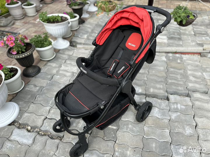 Коляска Recaro 3 в 1
