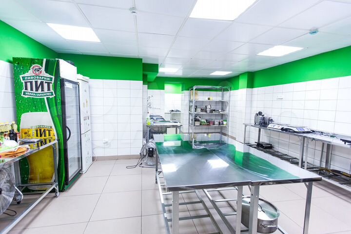 Торговое помещение 161 кв.м свободного назначения