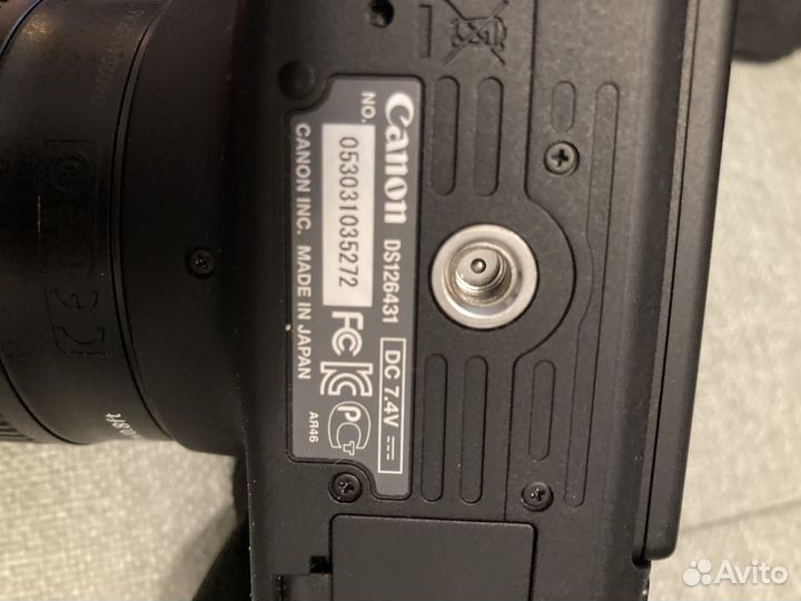 Зеркальный фотоаппарат canon 700d DS126341