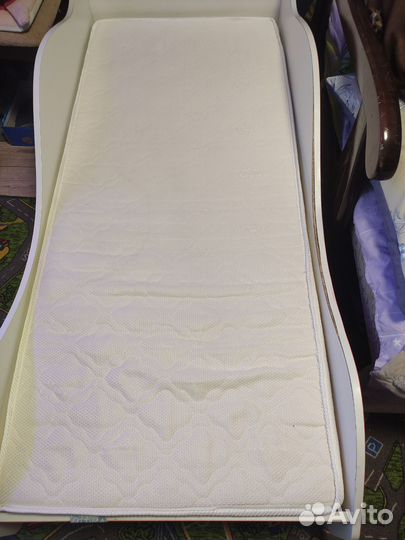 Кровать - машина с матрасом