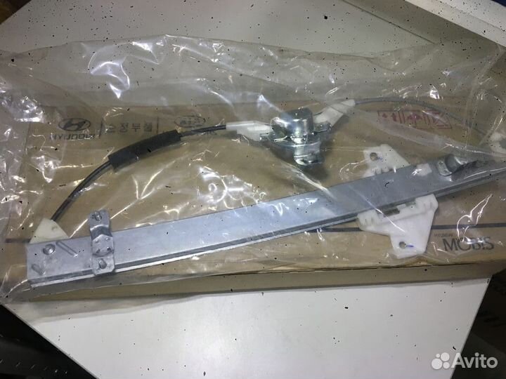 Стеклоподъёмник задний левый механический Accent