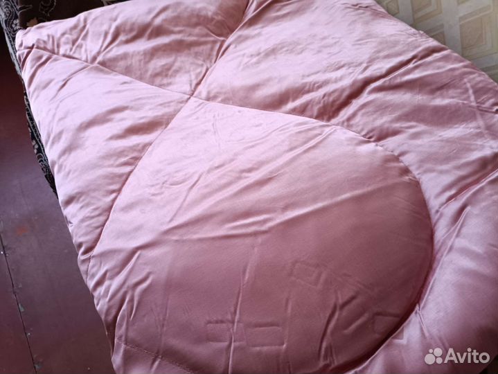 Одеяло перовое