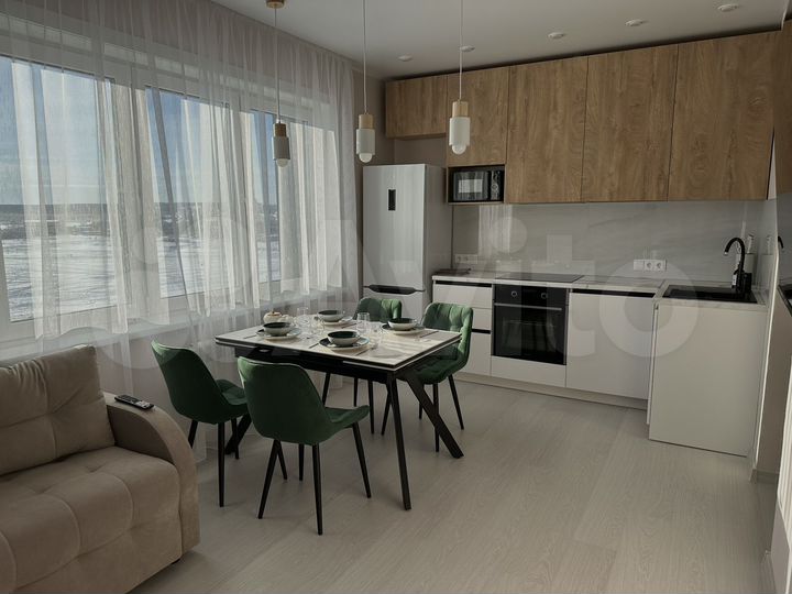 2-к. квартира, 65 м², 4/9 эт.