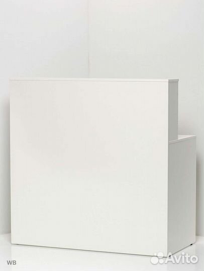 Письменный стол белый