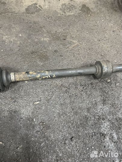 Привод правый Nissan Primera P12 02г. 1.8 QG18