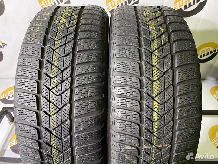 Pirelli Winter Sottozero 3 215/50 R18