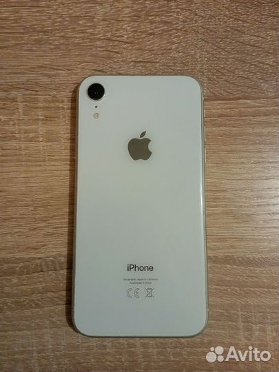 iPhone Xr, 64 ГБ