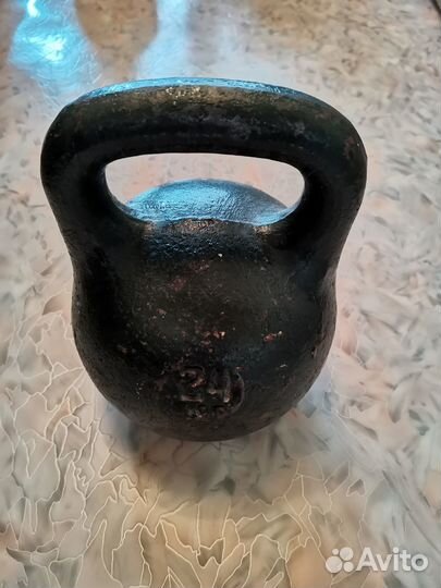 Распродаю гири 16 и 24 кг