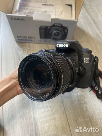 Зеркальный фотоаппарат canon 60d