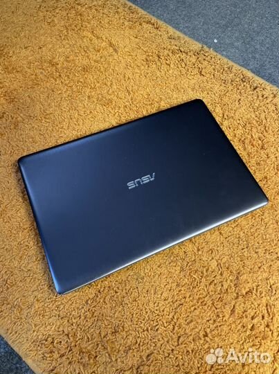 Игровой ноутбук Asus на i7