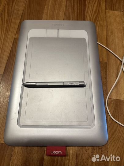 Графический планшет wacom bamboo fun CTH 661