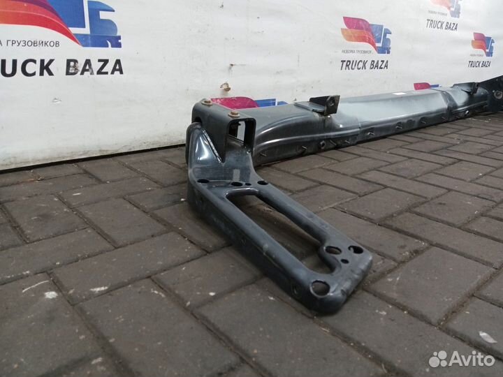 Усилитель переднего бампера Man TGX