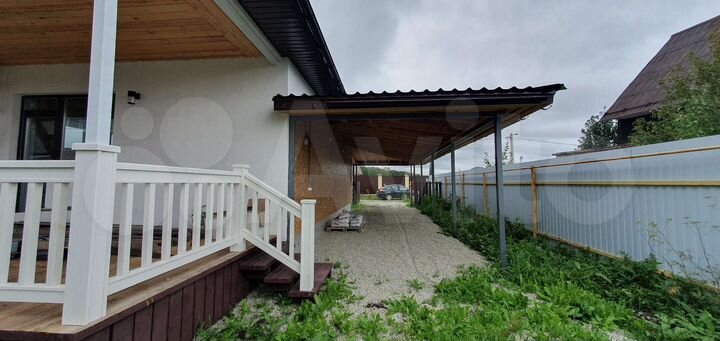 Дом 109,9 м² на участке 6,1 сот.