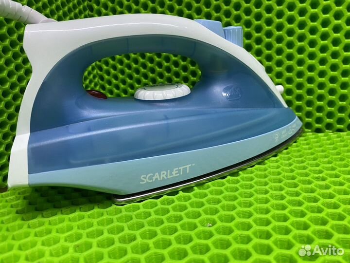 Утюг Scarlett SC-1131S