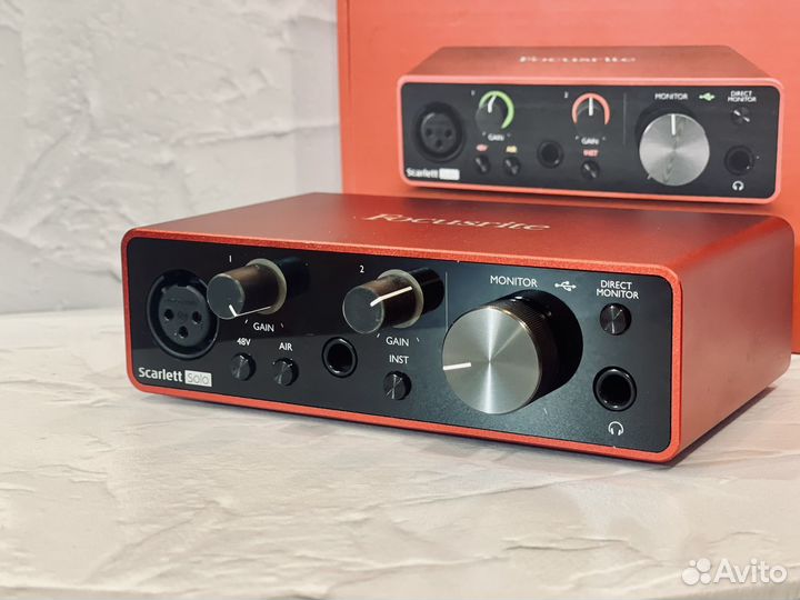 Звуковая карта focusrite scarlett Solo 3rd gen