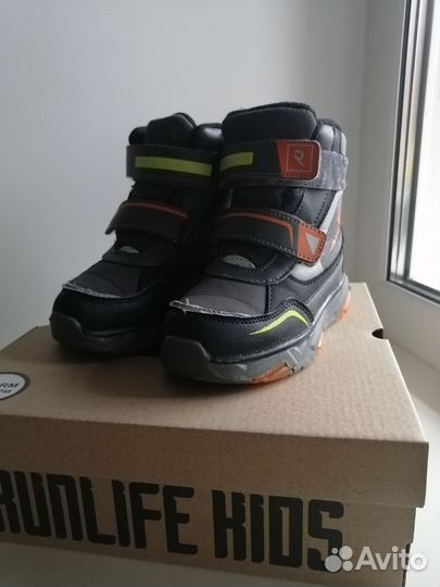 Ботинки для мальчика 28