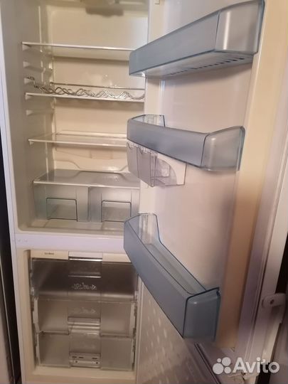 Холодильник beko CSK 34000