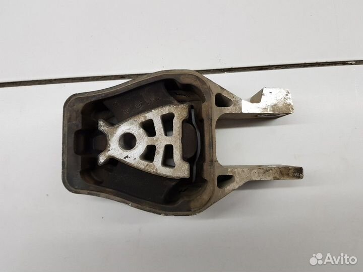 Опора двигателя задняя (Geely Tugella)