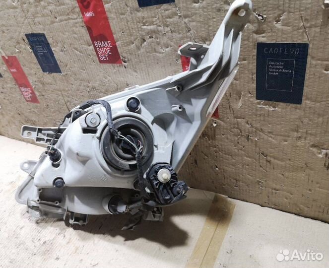 Фара правая daihatsu move l175