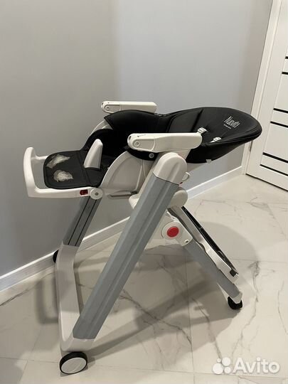 Стульчик для кормления nuovita futuro