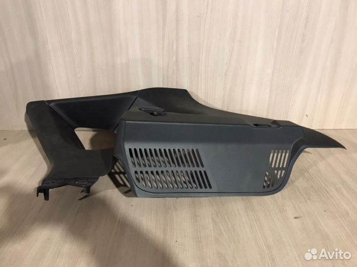 Обшивка салона задняя правая Nissan Ниссан Qashqai