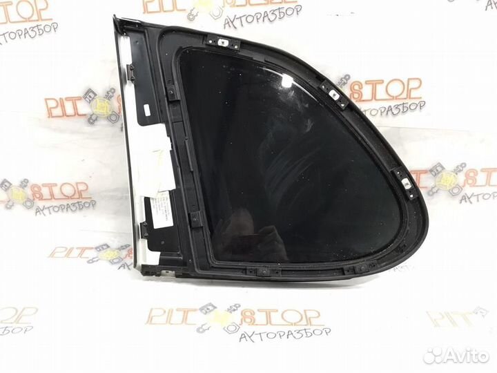 Стекло багажника правое Porsche Cayenne 9PA (957)