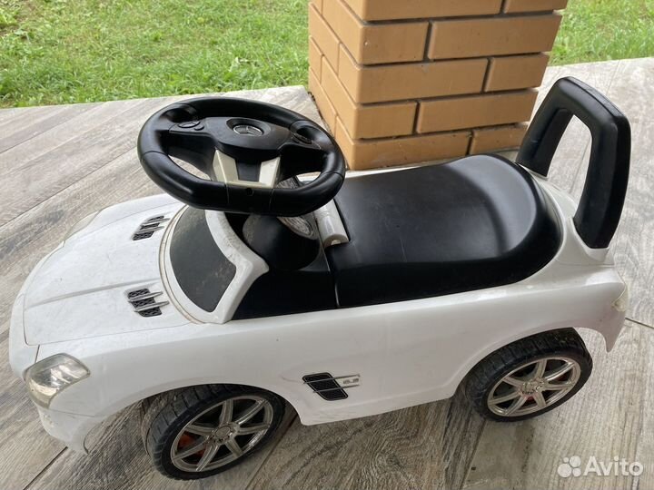 Машинка-каталка