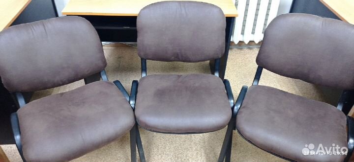 Продаю стулья