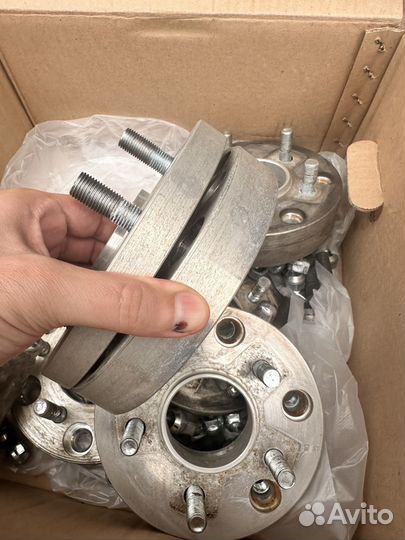 Переходные проставки с 6 139.7 на 5 114.3