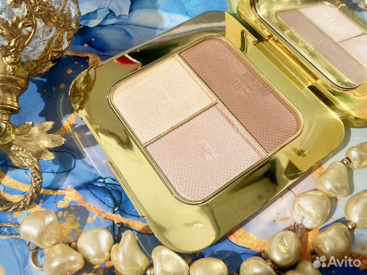 Tom Ford Contouring Compact палетка хайлайтер