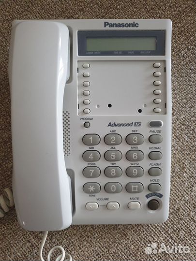 Телефон Panasonic KX-TS2362RUW