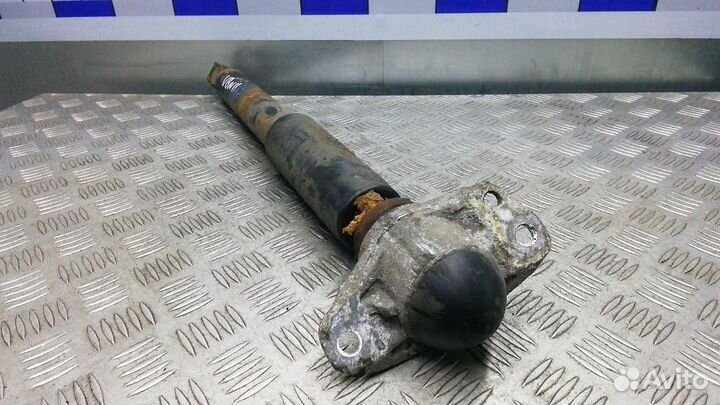 Амортизатор/стойка задняя (разное) Skoda Superb