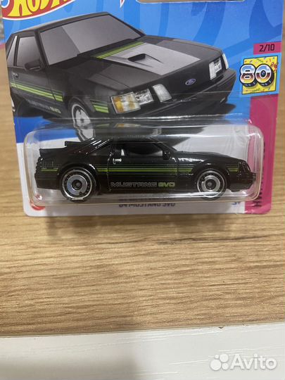 Hot wheels машинки