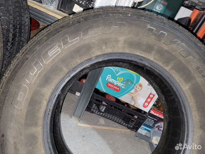 Bridgestone Dueler H/T 684III 245/70 R16 111T