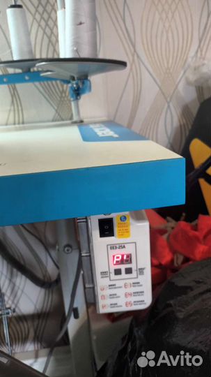 Швейная машинка оверлок