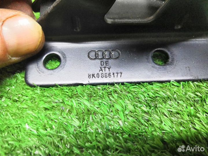 Замок сиденья Audi A5 /S5 Coupe/Sportback 2008