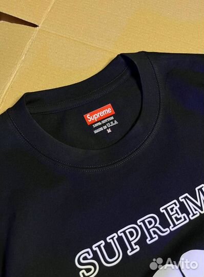 Футболка Supreme