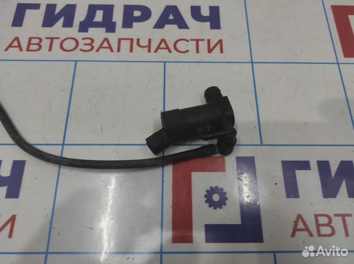 Насос омывателя Ford Focus 2 1357105