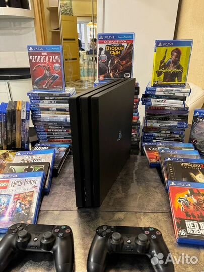 Sony PlayStation 4 PRO + 141 игра