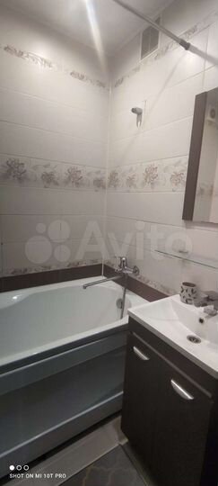 2-к. квартира, 49 м², 5/5 эт.