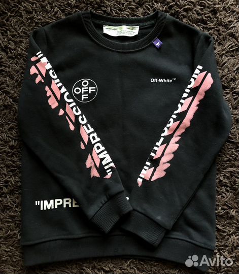 Продается свитшот Off white для мальчика