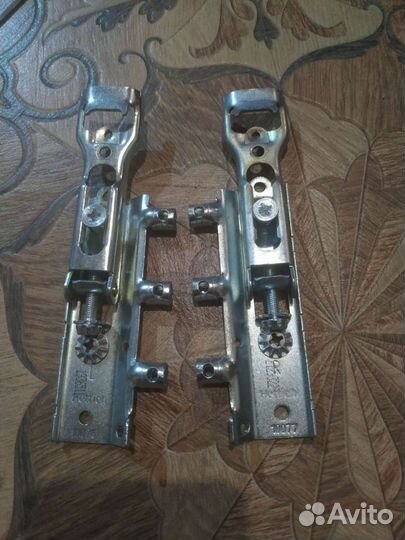 Скрытые навесы для верхних шкафов Hettich SAH 215