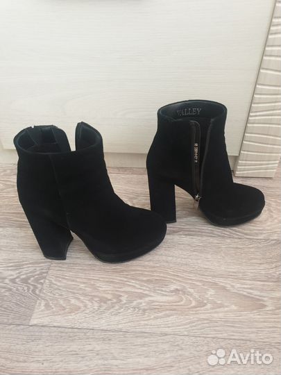 Ботильоны из натуральной замши