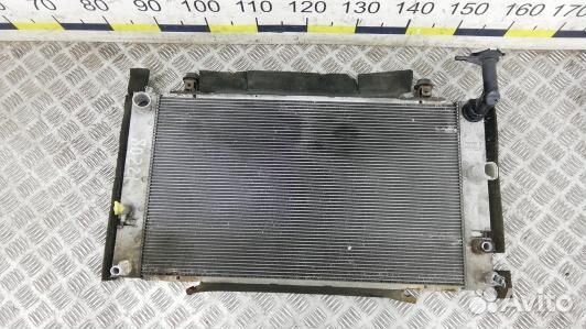 Радиатор системы охлаждения toyota prius XW20 (80Z