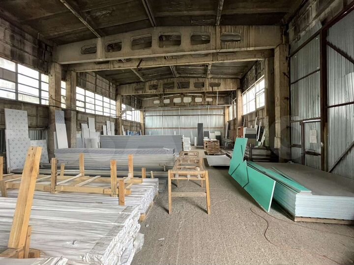 Склад, 216 м²