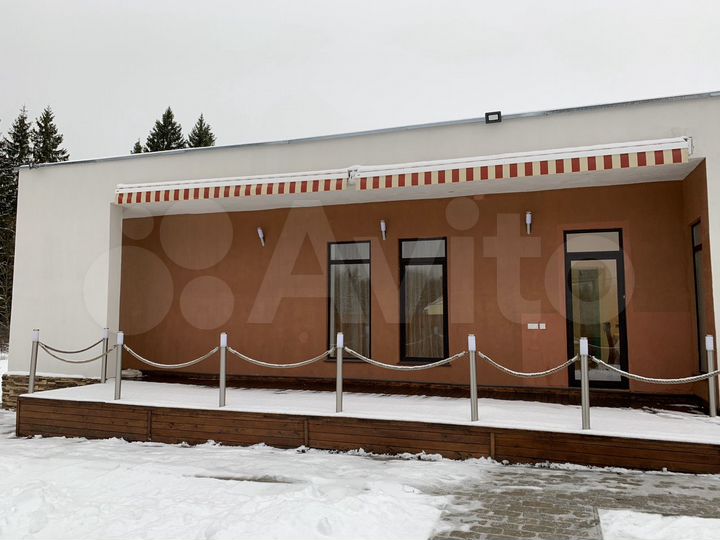 Коттедж 200 м² на участке 16 сот.